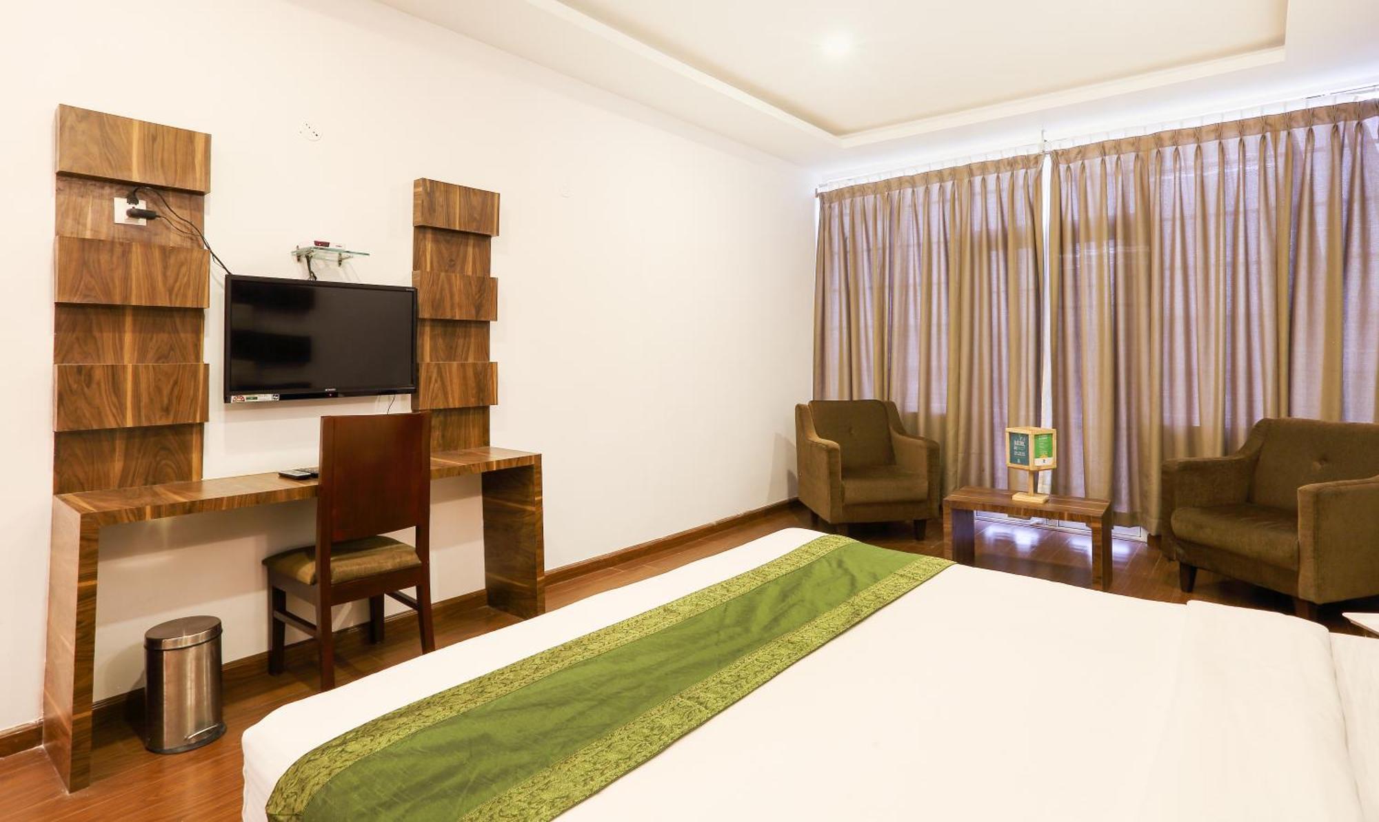 Treebo Skydale Inn & Suites With Mountain View Ooty Exterior foto